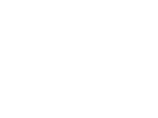 本物の木を使った、安全で快適な木造の家。それがアースの家づくりの基本です。アーススタイルの家は、耐震性、耐火性、耐久性に優れたツーバイシックス工法を採用しています。頑強であることは、安心・安全であること。そして大切な家を長持ちさせる秘訣でもあります。見えなくなる部分だからこそ施工には厳密なルールをつくっています。コンマ数ミリの誤差なく仕上げる職人の技。職人たちの心意気もアーススタイルを支える安全性能のひとつです。